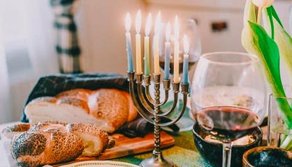 关键时刻，冯德莱恩决定对华出手，被曝将准备制裁12家中企