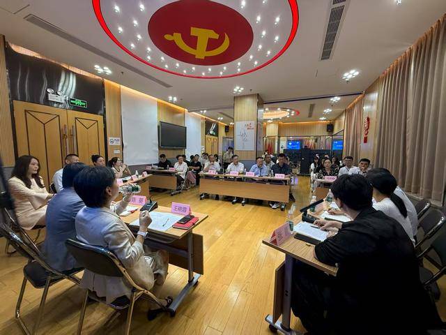 “身边事好商量”走进“中国电子第一街” 聚力破解辖区家庭“托育难”