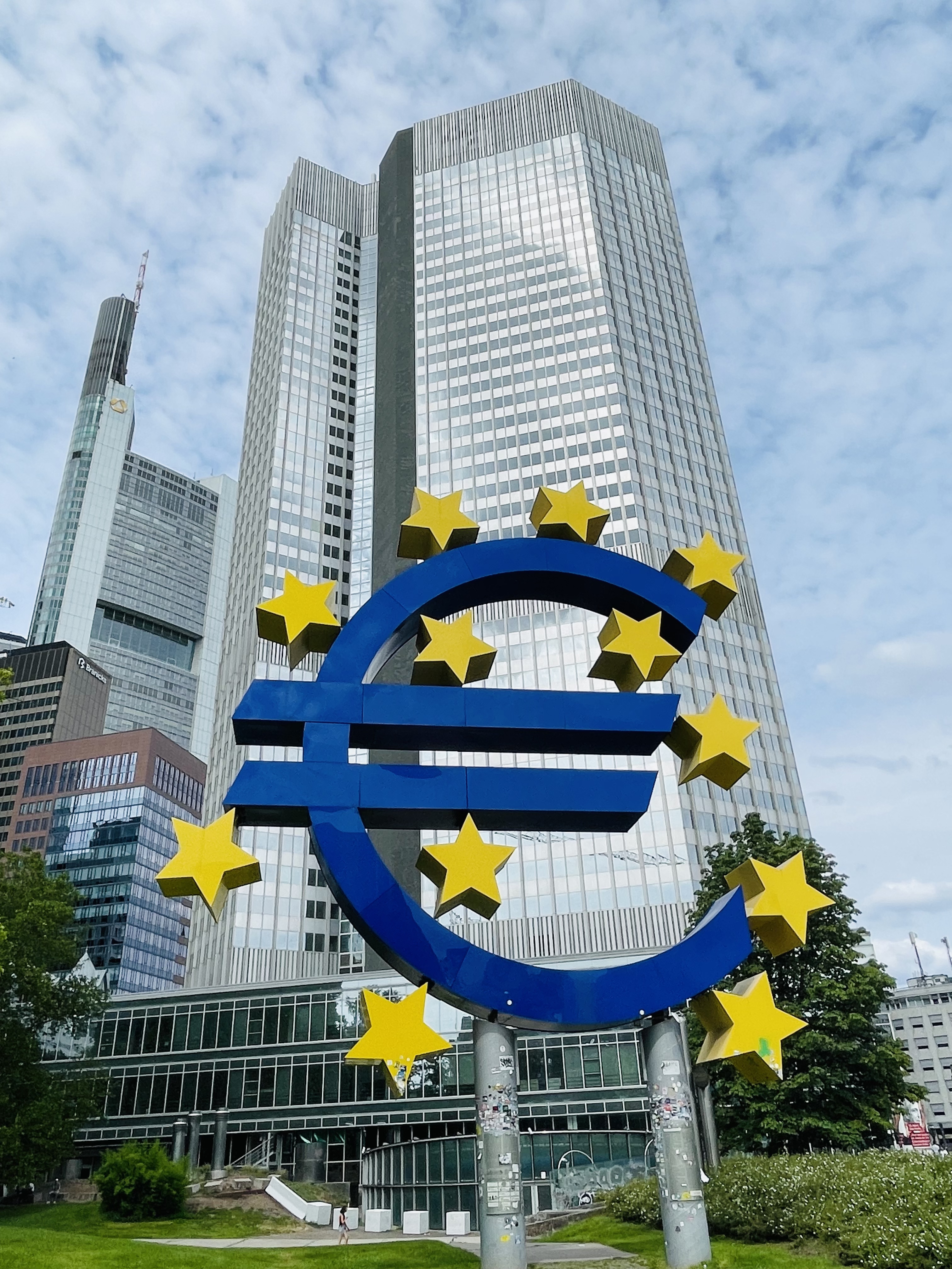 银行货币(银行货币兑换需要身份证吗)